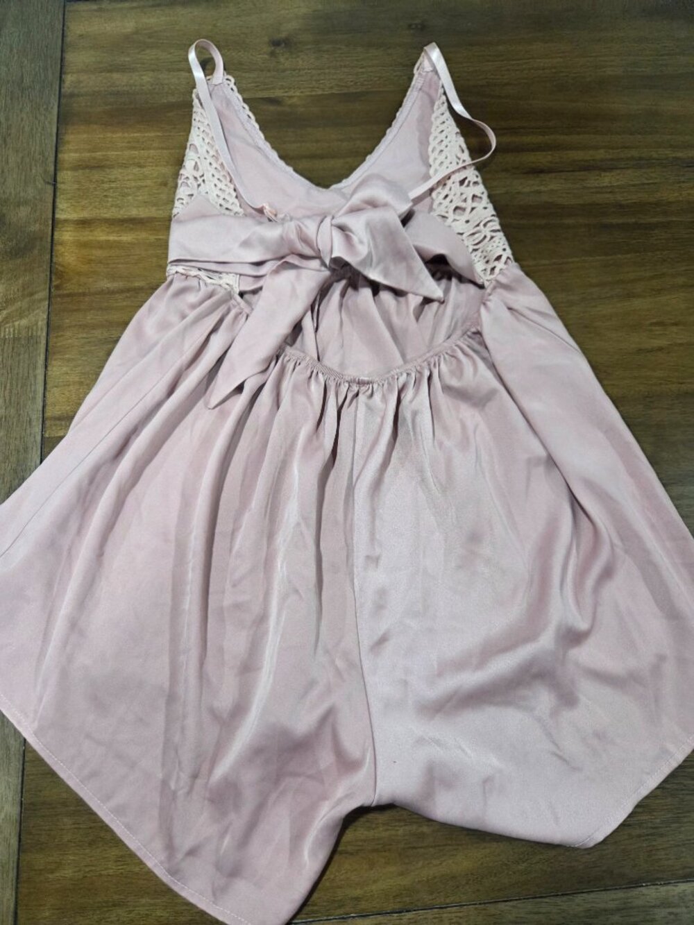 Romper - Picture 2 of 3